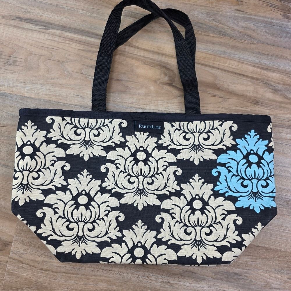 💜NWOT PartyLite Black & Cream Damask Lightweight Tote Bag
